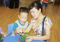 Hãy nắm tay mẹ chặt hơn ngày thường ảnh 6