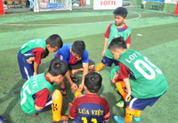Cần Thơ: Hào hứng giải bóng đá “Thách thức Lotteria Cup 2017” ảnh 10 Cần Thơ: Hào hứng giải bóng đá “Thách thức Lotteria Cup 2017” ảnh 10