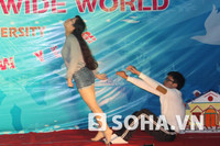 Múa đương đại đầy xúc động, kịch tính của đôi bạn trẻ.