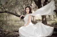 Những chuyện tình ""đũa lệch"" khiến dân mạng ngưỡng mộ ảnh 8