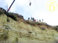 Anh: Tìm thấy vật thể nghi vũ khí của người ngoài hành tinh ảnh 2