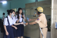 Thi vào lớp 10 tại TP.HCM: Đề Toán khó hơn năm ngoái, nhiều dữ liệu gần gũi với học sinh ảnh 5