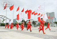 3.000 tình nguyện viên xếp hình chim hạc mừng Hành trình đỏ thắng lợi ảnh 7 3000 tình nguyện viên xếp hình chim hạc mừng Hành trình đỏ thắng lợi