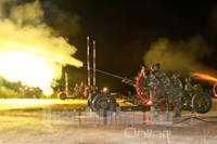 Pháo 37mm bắn mục tiêu ban đêm