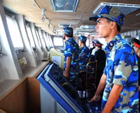 Chiến hạm Đinh Tiên Hoàng cưỡi sóng vùng vẫy biển Đông ảnh 7