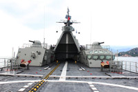 Chiến hạm Đinh Tiên Hoàng cưỡi sóng vùng vẫy biển Đông ảnh 5 Chiến hạm Đinh Tiên Hoàng cưỡi sóng vùng vẫy biển Đông ảnh 5