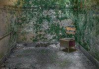 Rùng mình với nhà tù từng lấy tù nhân làm “chuột bạch“ ảnh 11