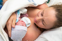 Bộ ảnh chân thực về ca đẻ thường của một nhiếp ảnh gia ảnh 8 Bộ ảnh chân thực về ca đẻ thường của một nhiếp ảnh gia - 8