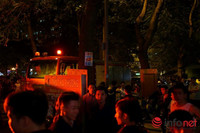 Báo cháy VP5 Linh Đàm, người dân ôm con chạy tán loạn ảnh 3