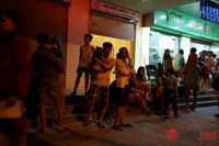 Báo cháy VP5 Linh Đàm, người dân ôm con chạy tán loạn ảnh 2