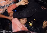 Nước mắt tràn mi mừng đón 12 nạn nhân vụ sập hầm ảnh 2