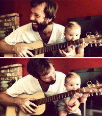 Vẻ ngộ nghĩnh cha con như đúc ảnh 5