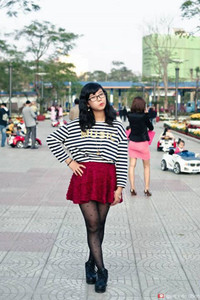 Cô phó chủ nhiệm tình nguyện xinh xắn, năng động ảnh 11 Bách Diệp – Cô phó chủ nhiệm tình nguyện xinh đẹp năng động