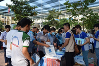 Tấm lòng người làm báo Giáo dục và Thời đại dành cho HS vùng khó ảnh 5