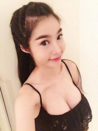 Phát hoảng với mặt mộc của Elly Trần và Vân Navy