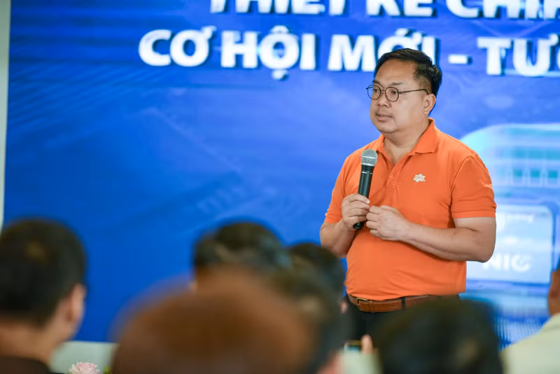 Ngành công nghiệp bán dẫn có tiềm năng phát triển lớn và đạt được vị thế quan trọng nhưng để đạt được điều đó, đầu tư vào nguồn nhân lực là điều rất quan trọng. Thiết kế chip bán dẫn - Cơ hội mới hấp dẫn cho sinh viên