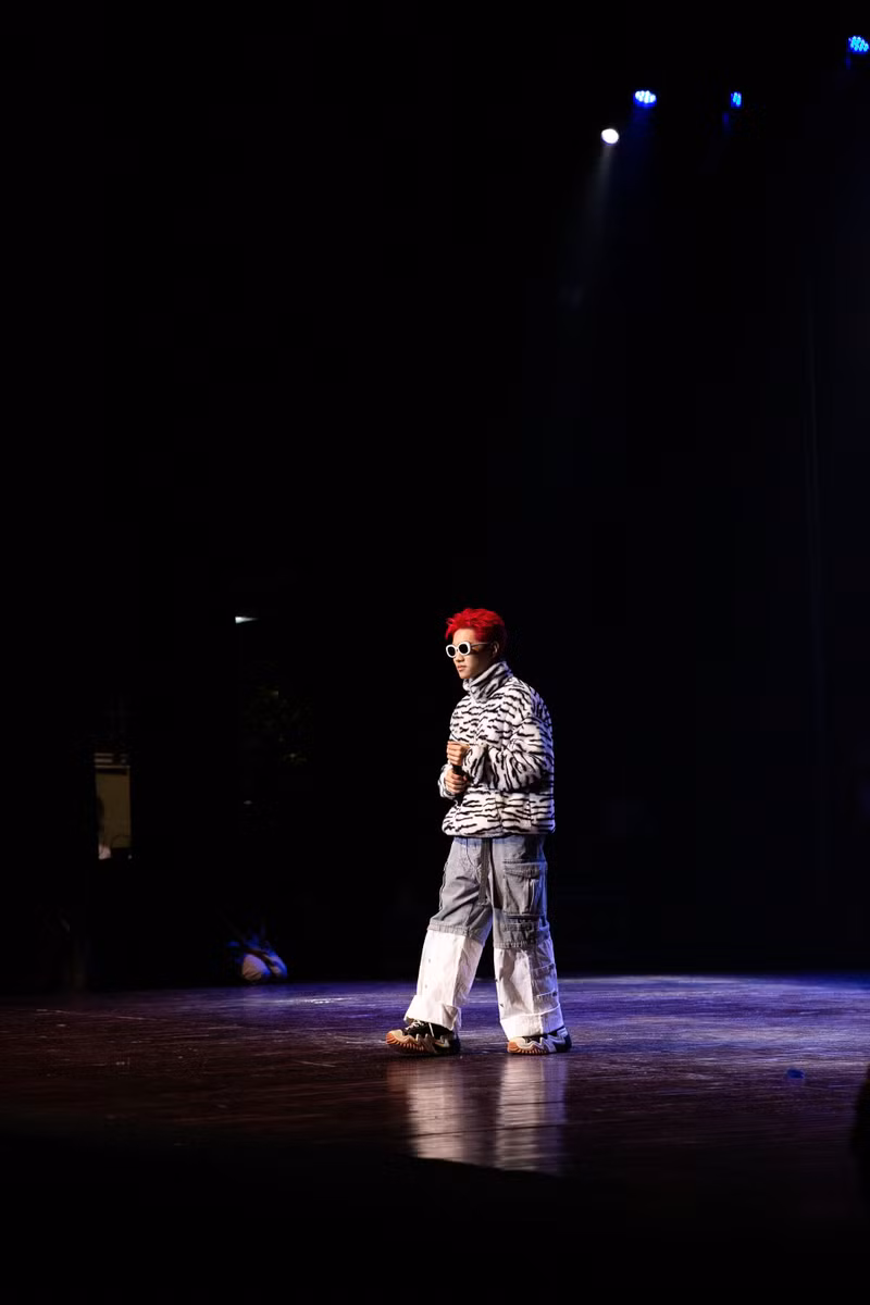 Phiêu cùng âm nhạc với TALES IN TUNE