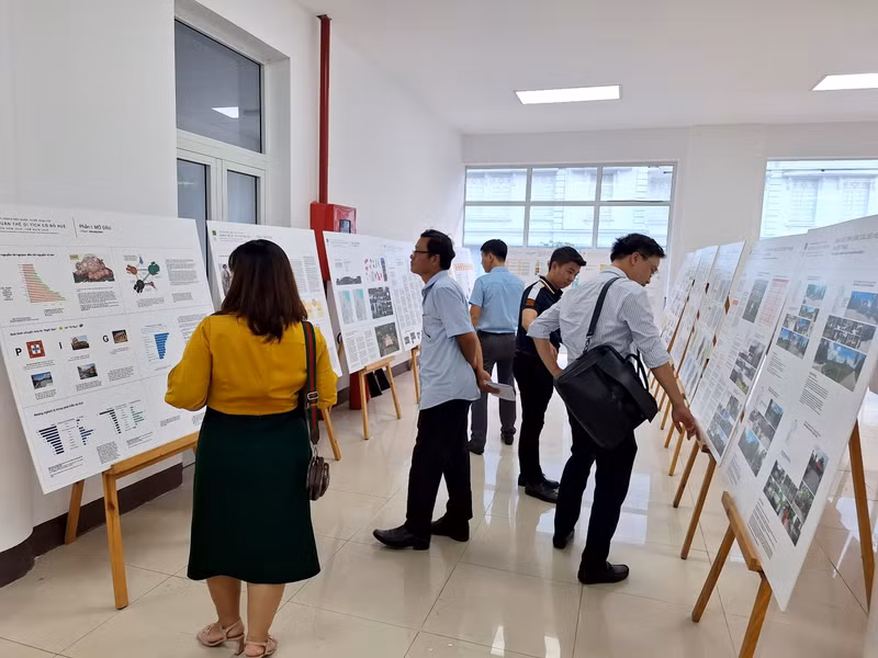 Nội dung đồ án là 2050, Thừa Thiên - Huế là thành phố Festival, trung tâm văn hóa, giáo dục, du lịch và y tế chuyên sâu đặc sắc của châu Á, trong đó Quần thể di tích Cố đô Huế là hạt nhân cốt lõi. Lấy ý kiến cộng đồng về hồ sơ quy hoạch Quần thể di tích Cố đô Huế
