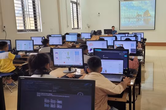 Phòng Tin học tại Trường TH Đạo Trù, tỉnh Phú Thọ.