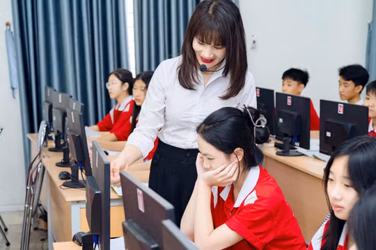Cô Nguyễn Thị Thu Phương trong giờ lên lớp.