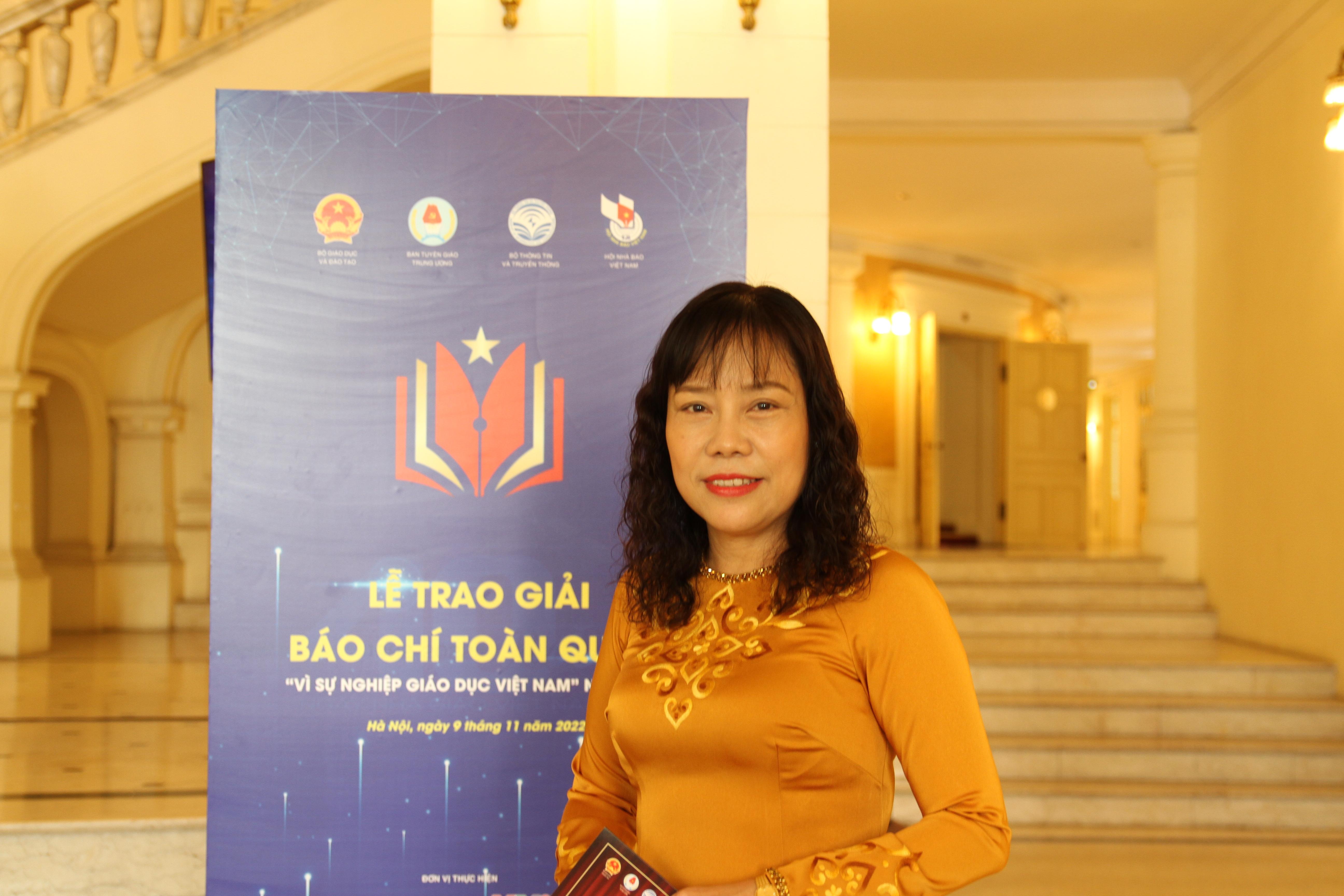 Bà Đỗ Nguyễn Hoàng Dung, Tổng Biên tập Báo Bà Rịa – Vũng Tàu. Bà Đỗ Nguyễn Hoàng Dung, Tổng Biên tập Báo Bà Rịa – Vũng Tàu.