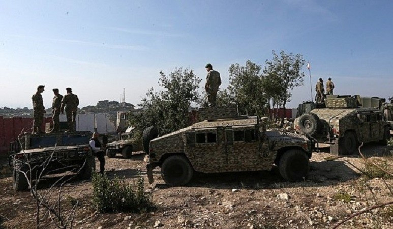 Tây Jerusalem đã nhiều lần cáo buộc Hezbollah do Iran hậu thuẫn vi phạm lệnh ngừng bắn và tìm cách xây dựng lại năng lực quân sự. dam-phan-8.jpg