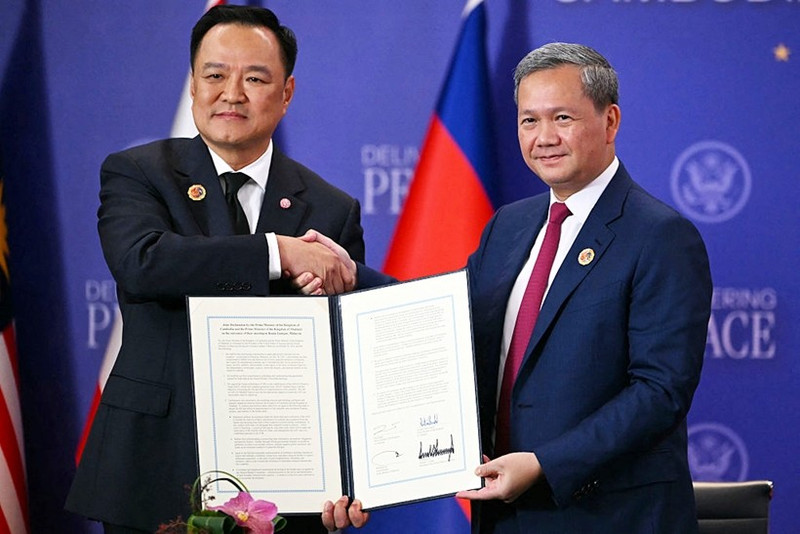 Thỏa thuận này yêu cầu Thái Lan trả tự do cho 18 binh sĩ Campuchia bị bắt, cả hai bên rút vũ khí hạng nặng, bắt đầu rà phá bom mìn và hạn chế các hoạt động xuyên biên giới bất hợp pháp. ky-5.jpg
