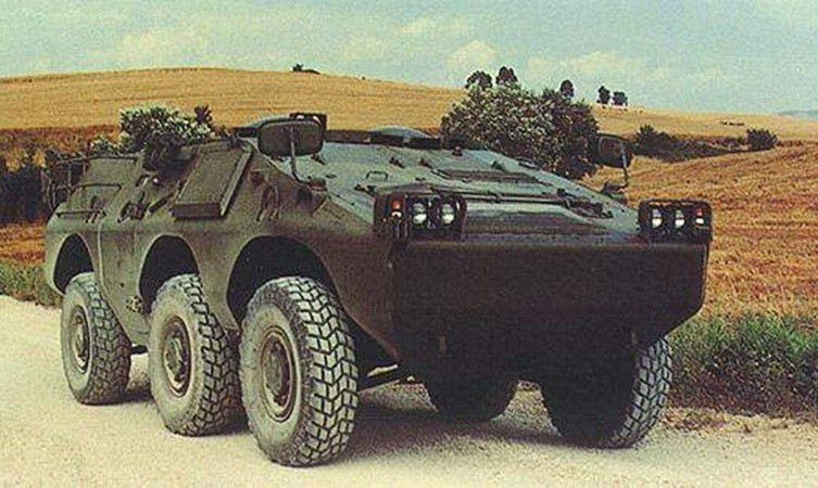 y-8.jpg