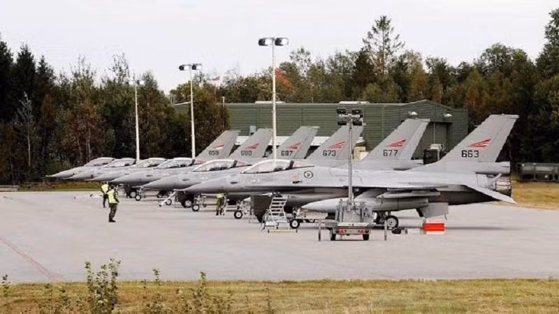 F16 -1.jpg