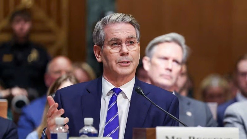 Bộ trưởng Tài chính Mỹ Scott Bessent cho biết, những hạn chế mới này cho thấy Mỹ đang "buộc chính quyền và nhóm tay sai cùng các công ty của nó phải chịu trách nhiệm về những tội ác mà chúng tiếp tục gây ra". bo-trg.jpg