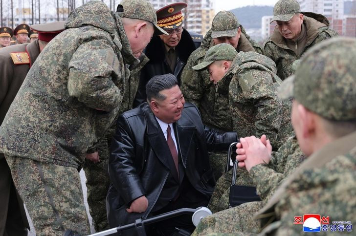 Hãng thông tấn KCNA cho biết, đơn vị này đã được điều động vào đầu tháng 8/2025, và thực hiện các nhiệm vụ chiến đấu khác nhau tại khu vực Kursk của Nga trong cuộc chiến giữa Moscow và Kiev. ca-ngoi-1.jpg