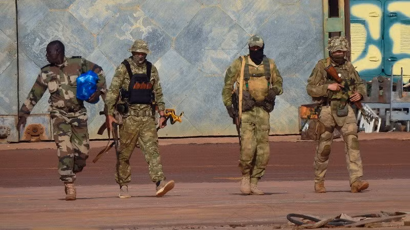 Một căn cứ hải quân đang được xây dựng tại Sudan. Việc hoàn thành căn cứ này sẽ đánh dấu một sự thay đổi căn bản về bản chất vị thế của Nga tại châu Phi. chau-phi-4.jpg