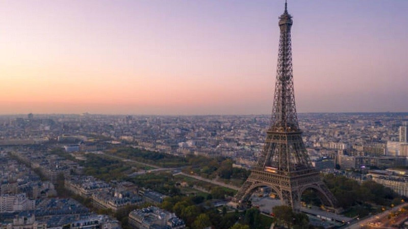 paris-1.jpg