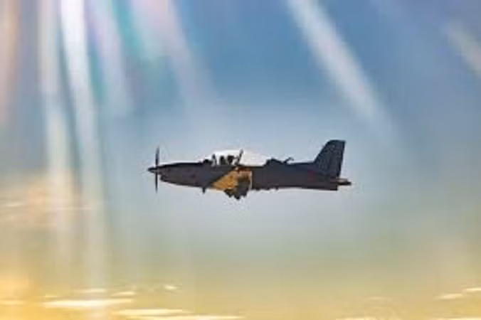 Việc nội địa hóa tại UZGA bắt đầu vào năm 2017 theo hợp đồng với Bộ Quốc phòng Nga để thay thế máy bay L-39 đã cũ. nga-5.jpg