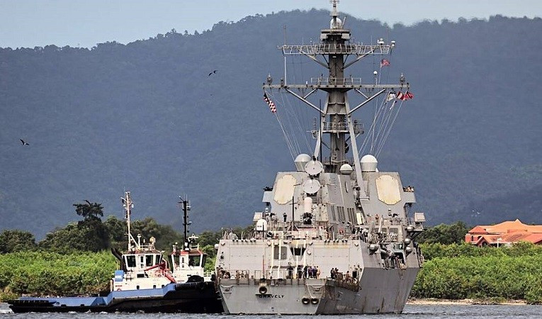 Một quan chức quân sự cấp cao giấu tên ở Trinidad và Tobago nói với The Associated Press rằng, động thái này chỉ mới được lên kế hoạch gần đây. tau-chien-3.jpg