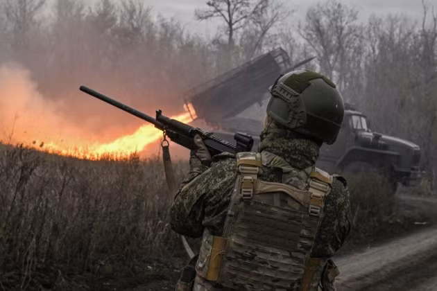 "Thành thật mà nói, tình hình đang rất nguy cấp", quân nhân Ukraine thừa nhận, đồng thời cho biết, nhóm của anh chỉ được tiếp tế bằng UAV. bao-v2.png