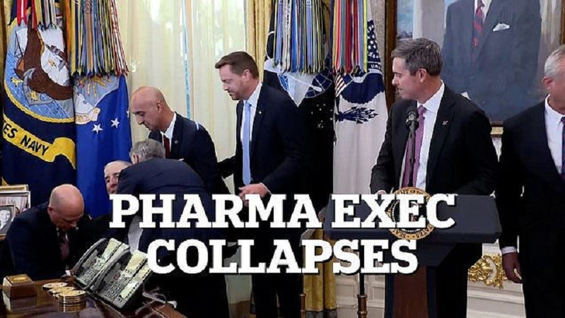 Thư ký báo chí Nhà Trắng, Karoline Leavitt, xác nhận, người bị ngất sau đó "ổn" và cuộc họp tiếp tục. Cuộc họp được triệu tập nhằm mở rộng phạm vi điều trị và giảm giá các phương pháp điều trị phổ biến cho bệnh béo phì. nga-2.jpg