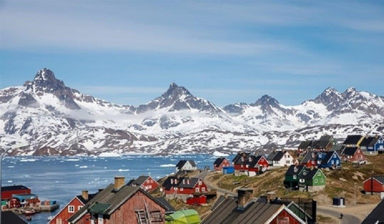 Chính quyền Mỹ dự định đề nghị Greenland một Hiệp ước Liên kết Tự do, cho phép hòn đảo được miễn thuế thương mại đổi lấy quyền cho phép lực lượng quân sự Mỹ hoạt động không bị cản trở trên toàn đảo. dao-8.jpg