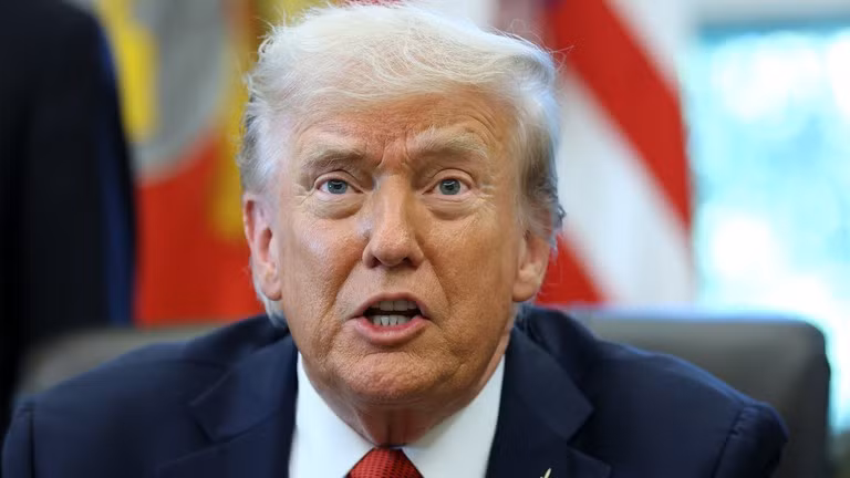 "Tôi đã phần nào đưa ra quyết định về việc đó. Tôi sẽ phải đặt câu hỏi họ sẽ gửi chúng đi đâu. Và tôi không muốn chứng kiến sự leo thang”, ông Trump nói với các nhà báo tại Nhà Trắng hôm 6/10. tt-trump.jpg