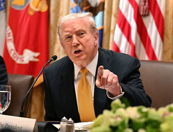 "Vấn đề cơ bản là cả Nga và Ukraine vẫn chưa muốn dừng lại. Cuộc xung đột đang gây ra thiệt hại quá lớn cho cả hai quốc gia này", ông Trump nói với các phóng viên tại Nhà Trắng vào ngày 7/11. trump-2.jpg