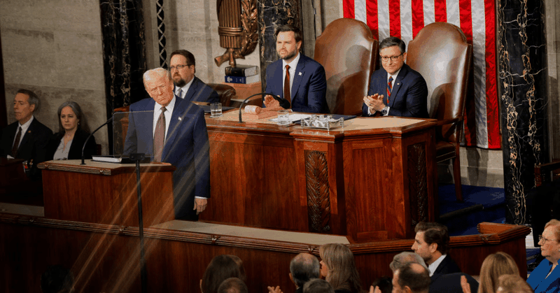 Các nhà phân tích cho biết, nếu Tổng thống Trump không thực hiện được kế hoạch, vị thế của ông sẽ suy yếu. qh-5.png