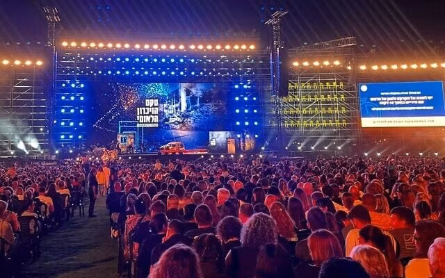 Theo báo cáo, ngoài khoản tiền từ 9,65 đến 12,07 tỷ đô la mà Mỹ chi cho hoạt động quân sự hỗ trợ Israel ở Yemen và những nơi khác ở Trung Đông, tổng số tiền rót vào cuộc xung đột ở Gaza lên tới từ 31,35 đến 33,77 tỷ đô la. tuong-niem-2.jpg