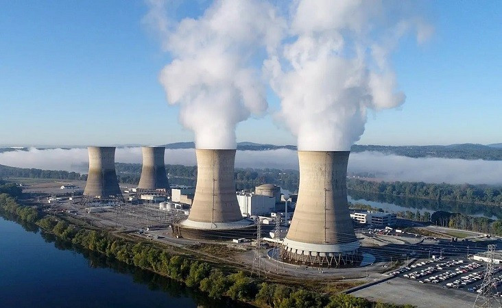 Đặc biệt, công nghệ tổ máy điện hạt nhân nhỏ gọn có thể được sử dụng để "xây dựng các nhà máy điện cho Bắc Cực và khám phá không gian sâu và gần. hat-nhan.jpg