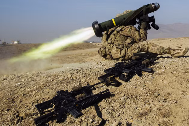 Theo đó, Kiev đã nhận được 2,422 tỷ đô la trong ba tháng của chương trình Mua sắm vũ khí giữa Mỹ và EU (PURL), thấp hơn đáng kể so với yêu cầu 3 - 4,5 tỷ đô la trong cùng kỳ. tien-1.png