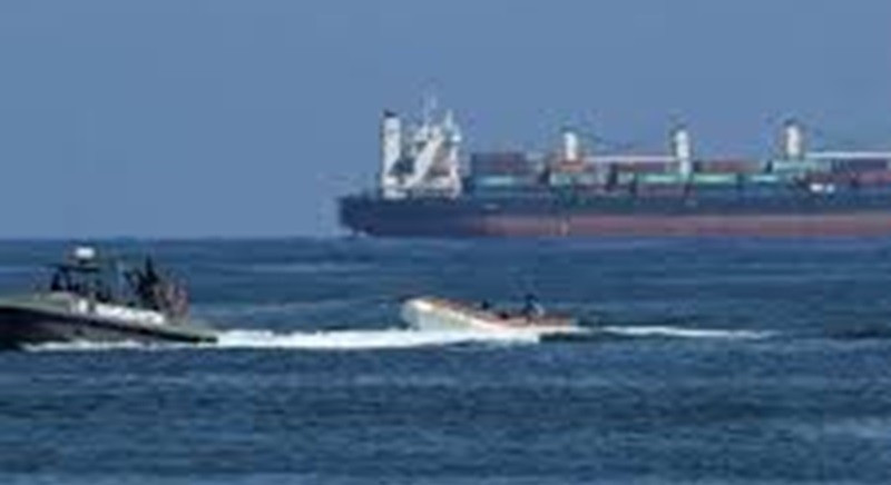 Vụ việc xảy ra trong bối cảnh Washington đang siết chặt lập trường đối với chính phủ của Tổng thống Nicolas Maduro, vốn bị cáo buộc liên quan đến buôn bán ma túy - điều mà nhà lãnh đạo Caracas liên tục phủ nhận. bat-3.jpg