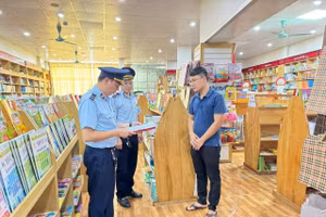 Tuyên Quang tăng cường kiểm tra thị trường sách giáo khoa, thiết bị trường học