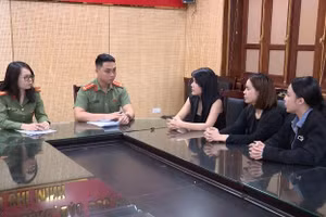 Các đối tượng tại cơ quan điều tra.(Ảnh: CAHN).