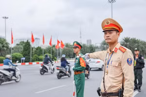 Lực lượng CSGT Hà Nội diễn tập. (Ảnh: CAHN)