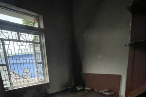 Hiện trường vụ nổ pháo hoa khiến 3 người thương vong. (Ảnh: Nguyên Khôi).