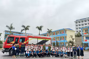 Trường Nguyễn Bỉnh Khiêm (Quảng Ninh): Sôi nổi Hội thi ‘Báo cháy 114’